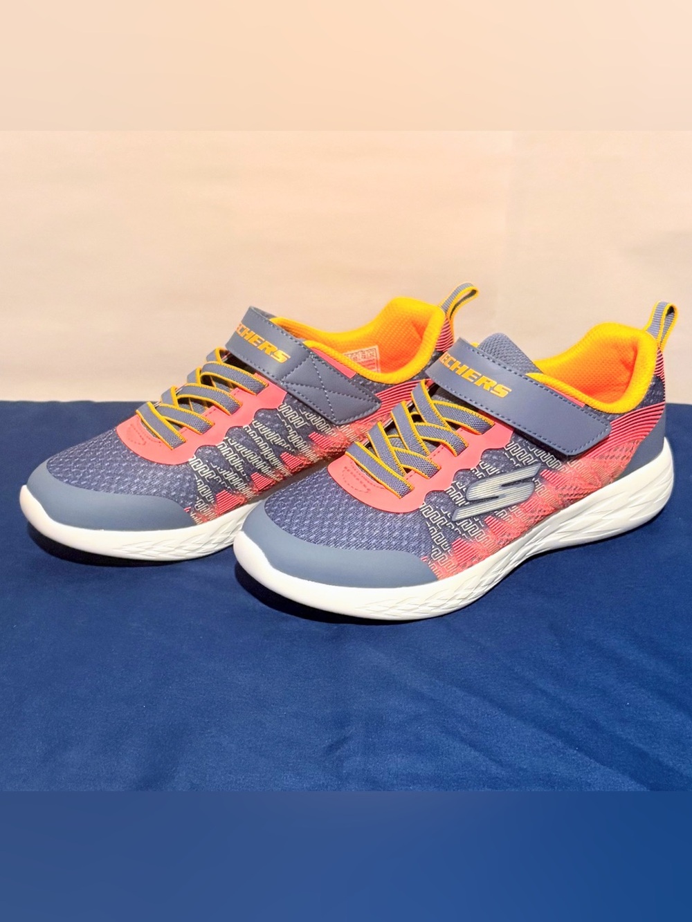 Skechers Girls’/Kids’ Blue & Pink Athletic Sneakers - nwot